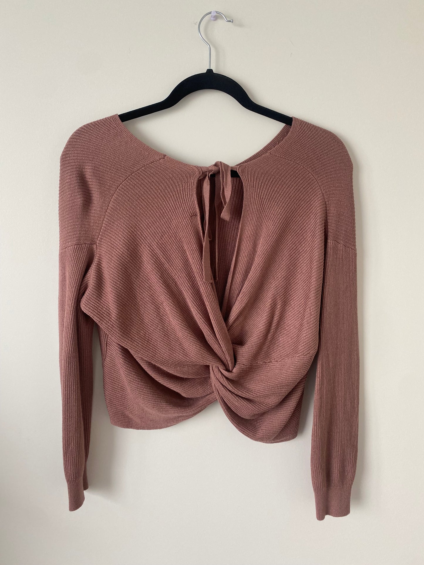 Sass Twist Top (8)