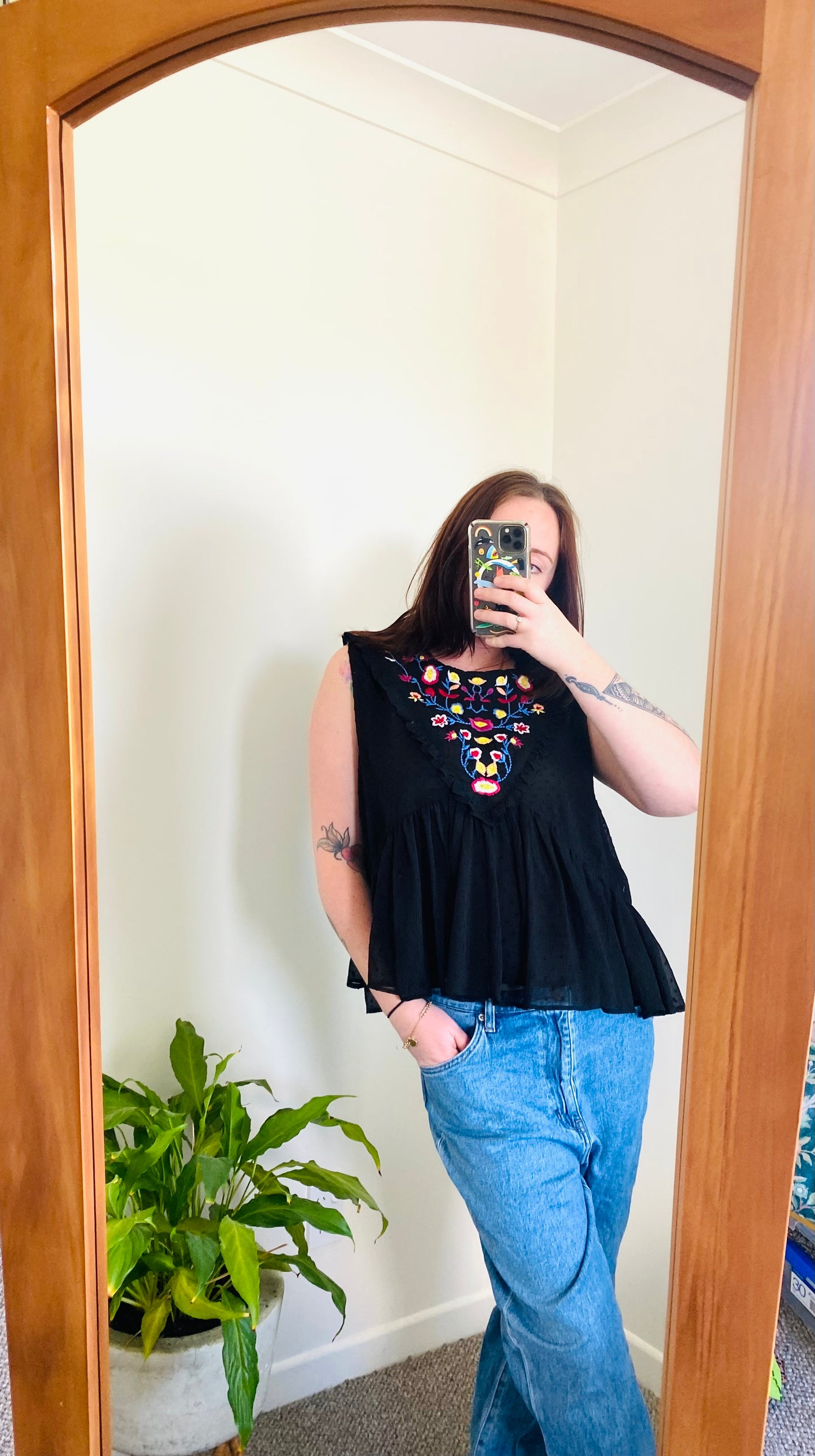 Embroidery Ruffle Blouse (16)