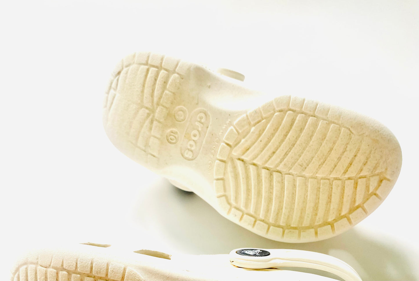 White Crocs (4YR / C10)