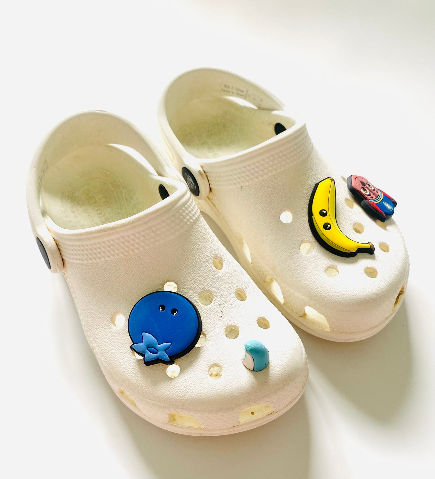 White Crocs (4YR / C10)