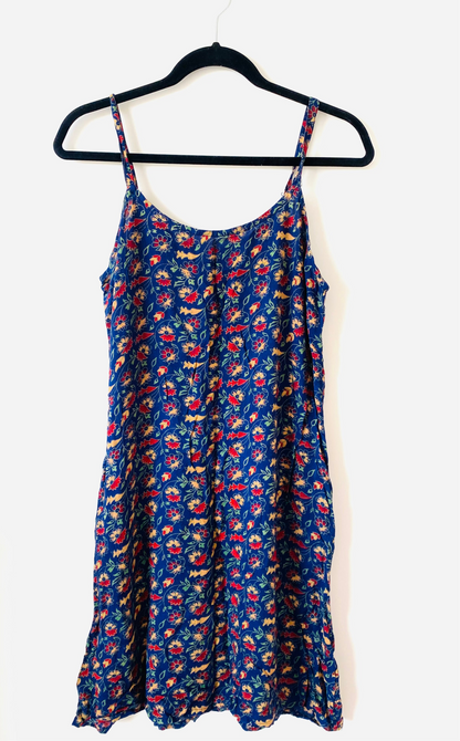 Vintage Midi Sundress (8/10)